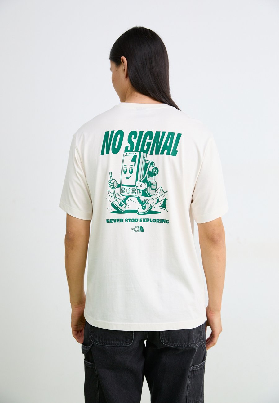 

Футболка The North Face RELAXED TEE FUN, White Dune/Off-White
