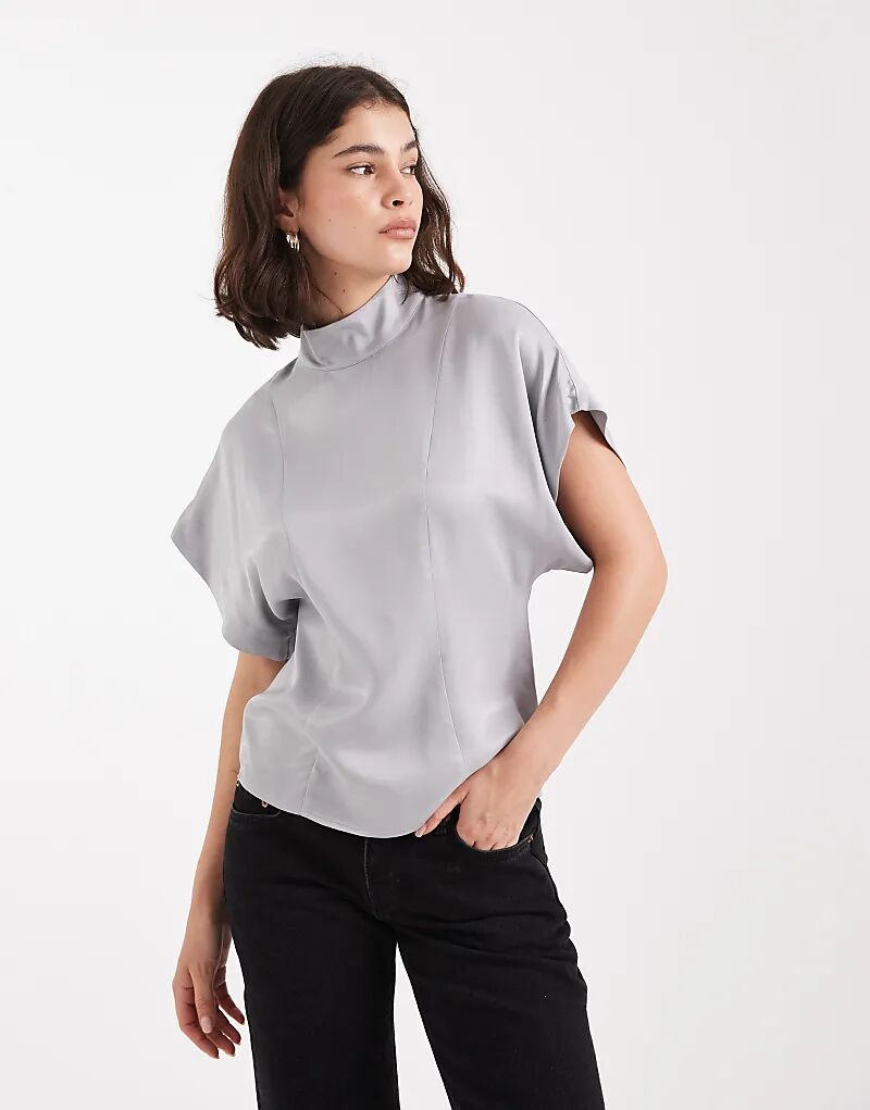 

Атласный топ с высоким воротом и присборенным лифом ASOS DESIGN серого цвета