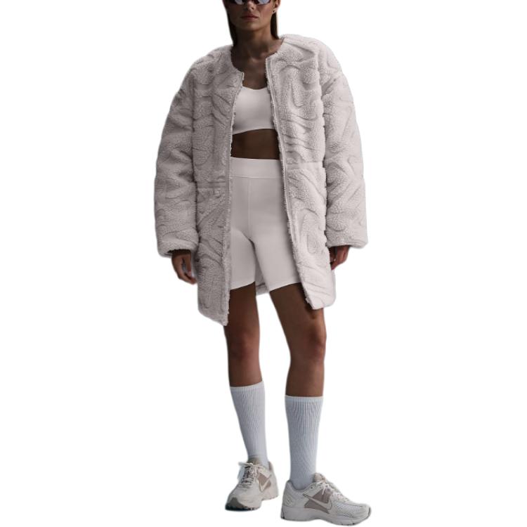 

Спортивная куртка женская свободная вельветовая Nike, светло-ореховый коричневый