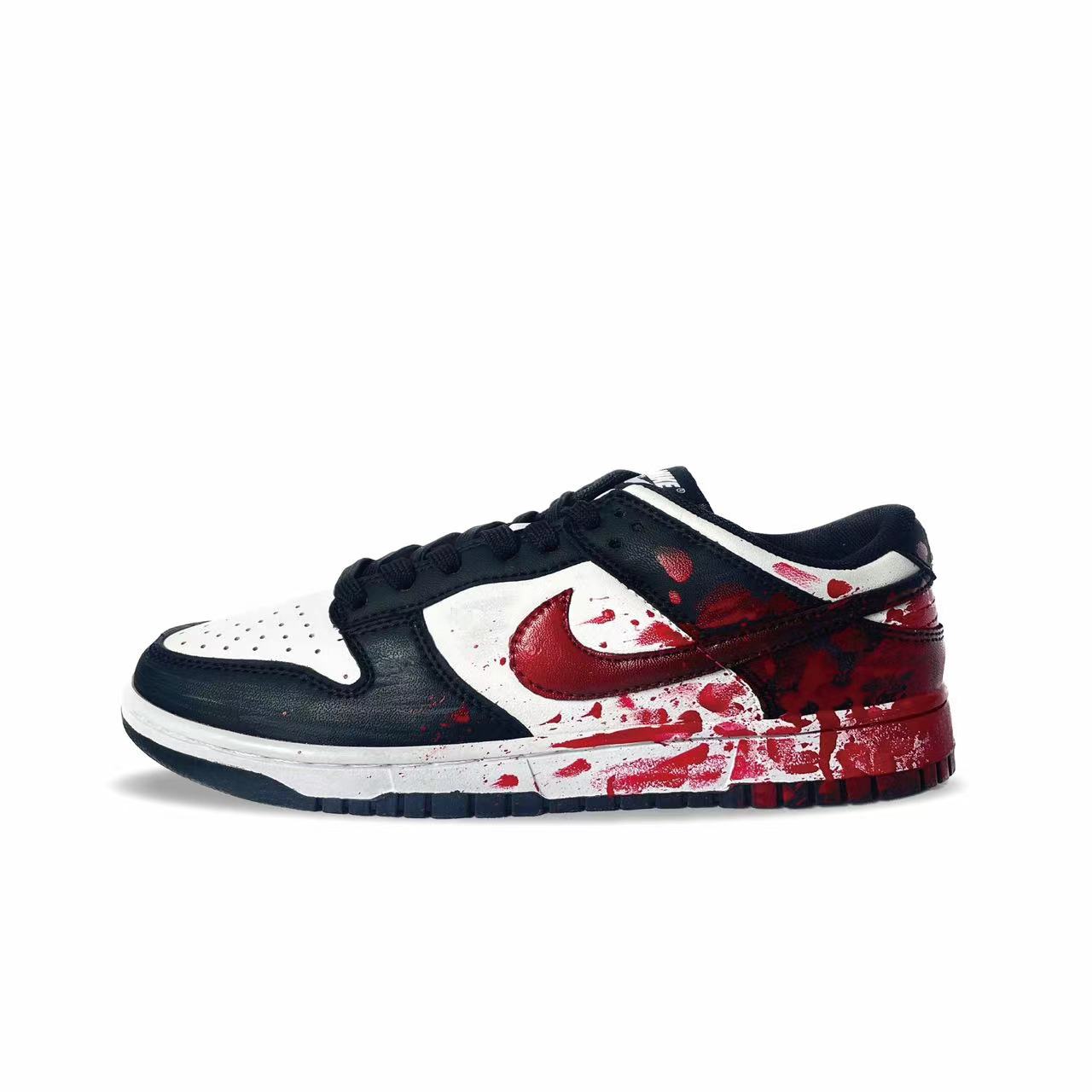 

Кроссовки Nike Dunk Skateboarding Shoes Unisex Low-top Red/Black/White, цвет Scarlet