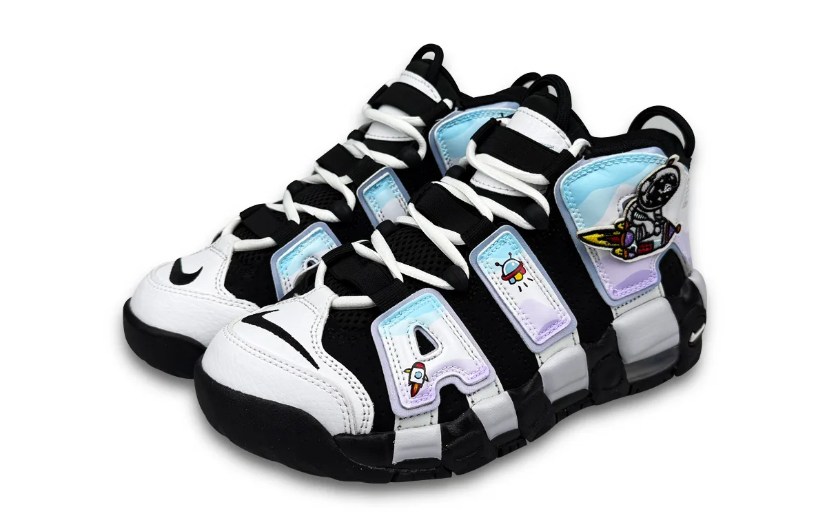 Nike Детские баскетбольные кроссовки Air More Uptempo Space Journey By Space More черно-белые унисекс — фото 4