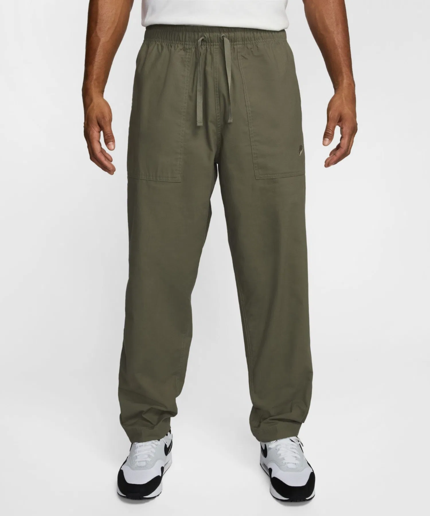 Мужские брюки Nike Club из хлопка оливковые