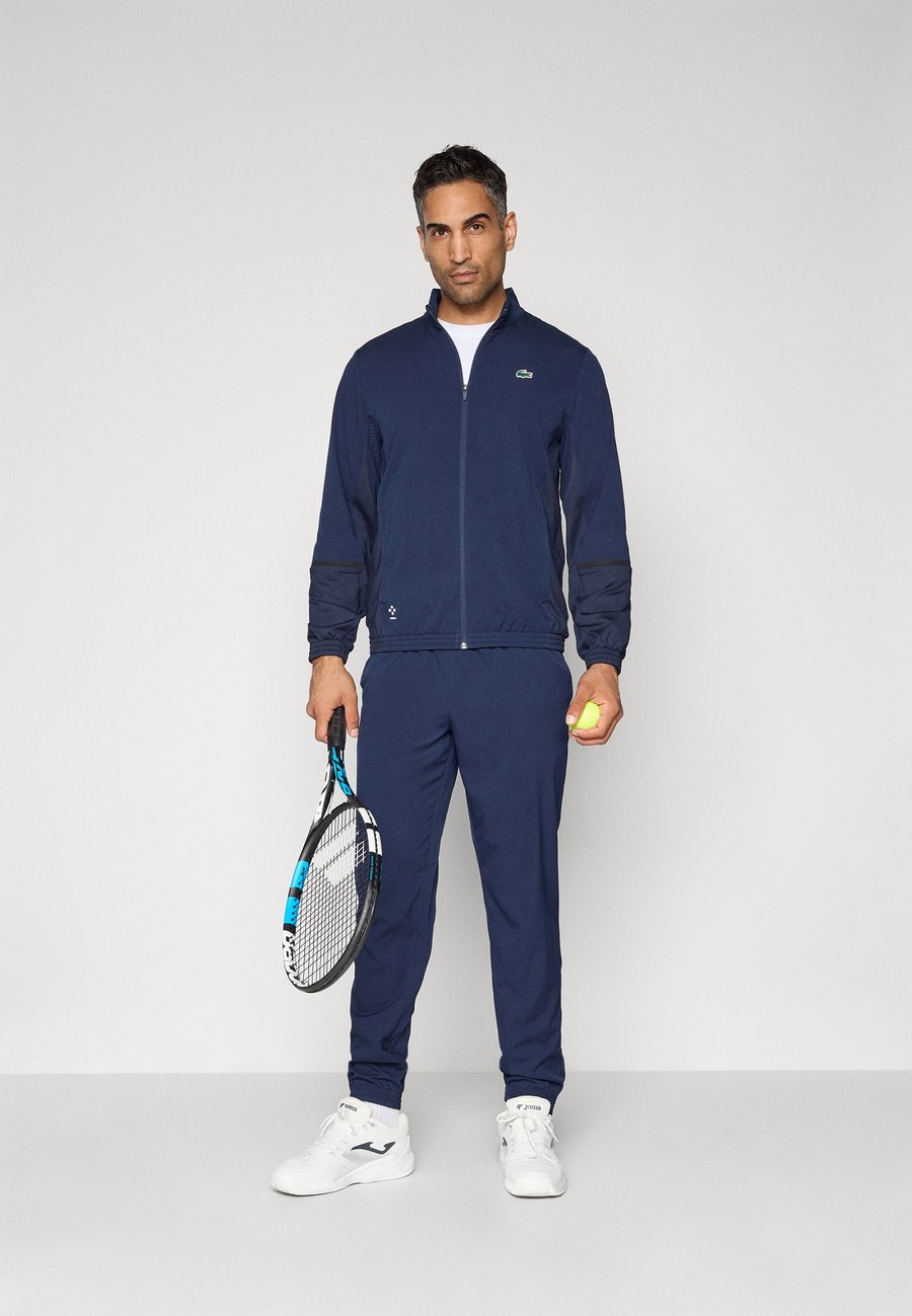 Спортивный костюм Lacoste Sport TENNIS TRACKSUIT SET, Navy Blue/Dark Blue — фото 2