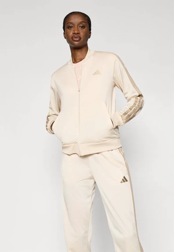 Спортивный костюм dayready Adidas Sportswear, Crystal Linen — фото 4