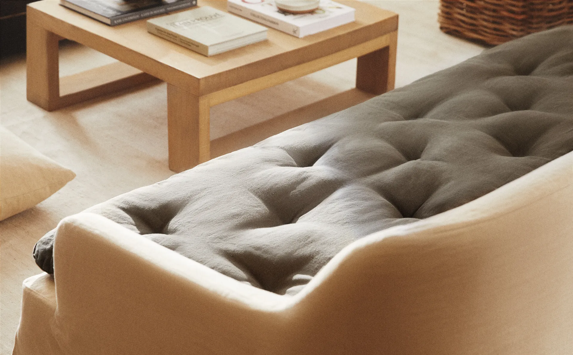 

Льняная подушка на сиденье Zara Home, серый