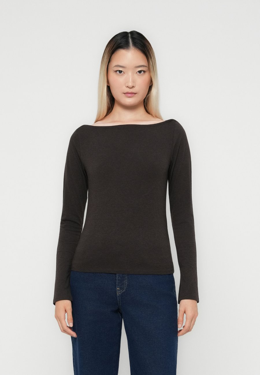 

Топ ONLY ONLSIA BOATNECK BOX, Black Coffee/Dark Brown