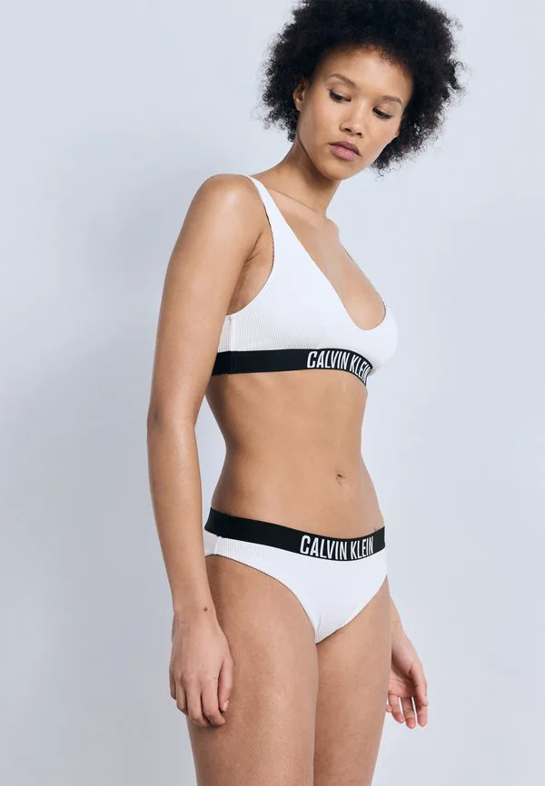 

Топ от купальника scoop bralette intense power swim bikini top Calvin Klein Swimwear, Classic White, Белый, Топ от купальника scoop bralette intense power swim bikini top Calvin Klein Swimwear, Classic White