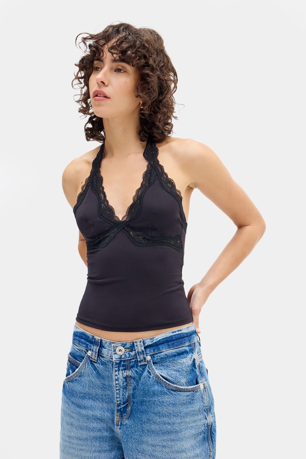 

Топ JE TAIME HALTER BDG Urban Outfitters, черный