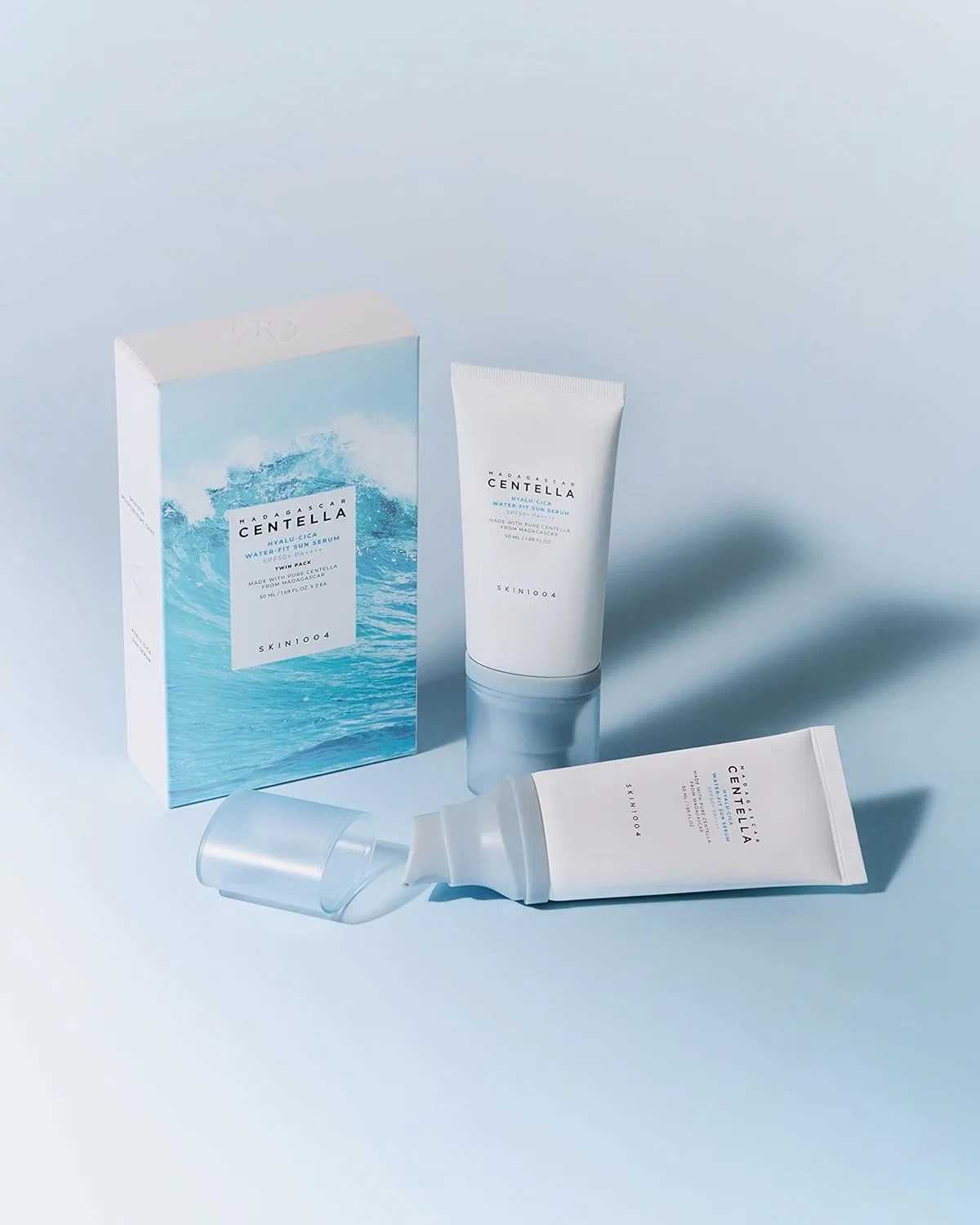 Увлажняющая солнцезащитная сыворотка «Madagascar Centella Hyalu-Cica Water-Fit Sun Serum» от SKIN1004 ‎Skin1004 — фото 2