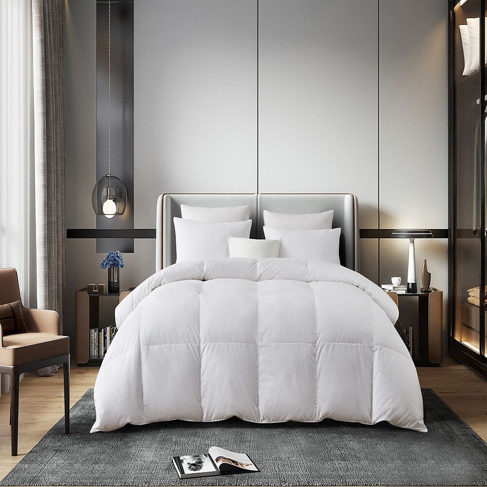 

Пуховое одеяло Serta Tencel Blend European — всесезонное, белый