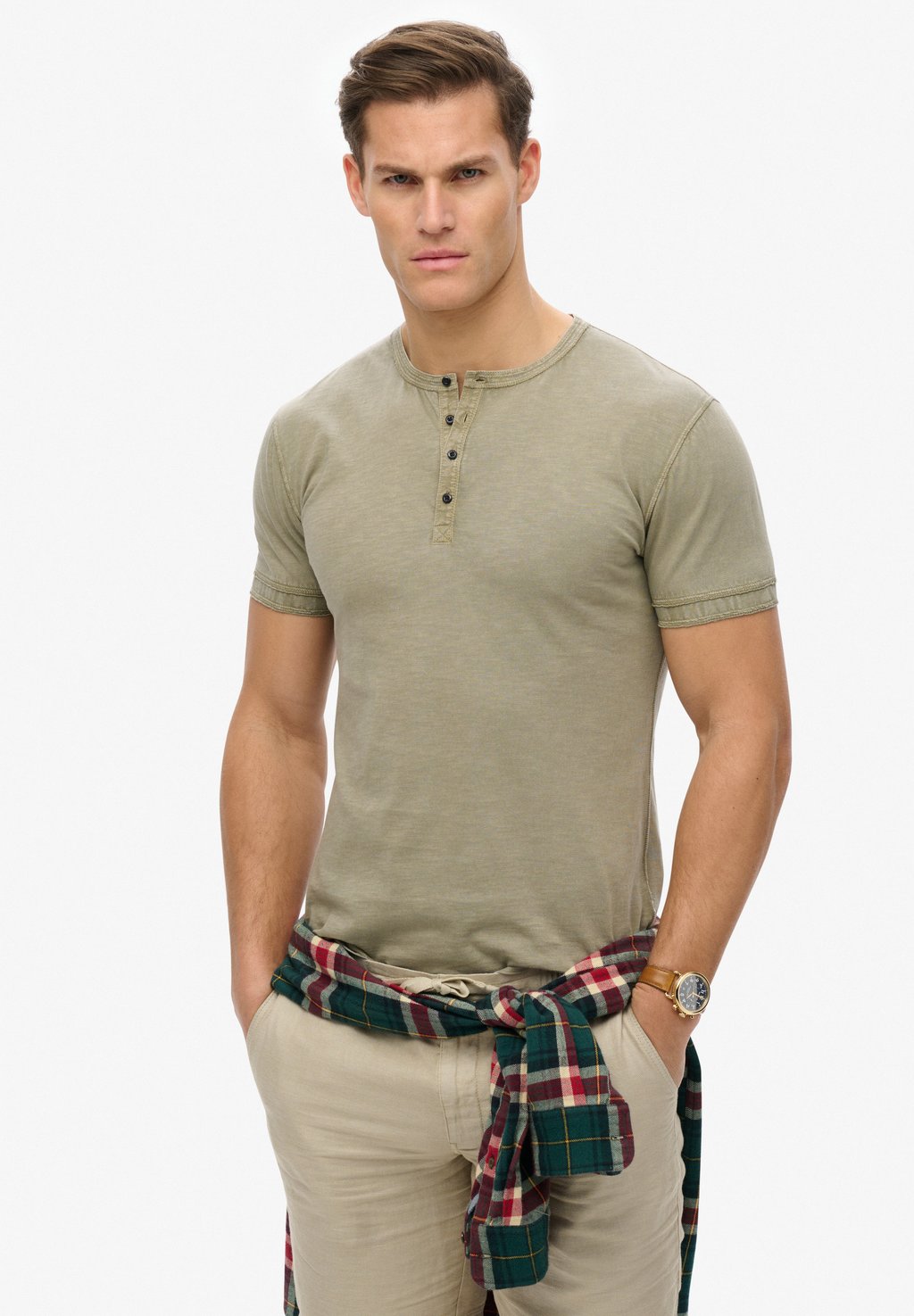 

Базовая футболка SLUB SHORT SLEEVE GRANDAD Superdry, хаки