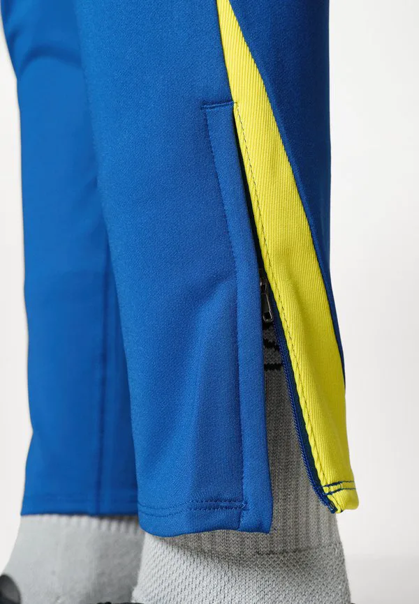 Клубная одежда fcb в штанах Nike Performance, Gym Blue/Opti Yellow — фото 4
