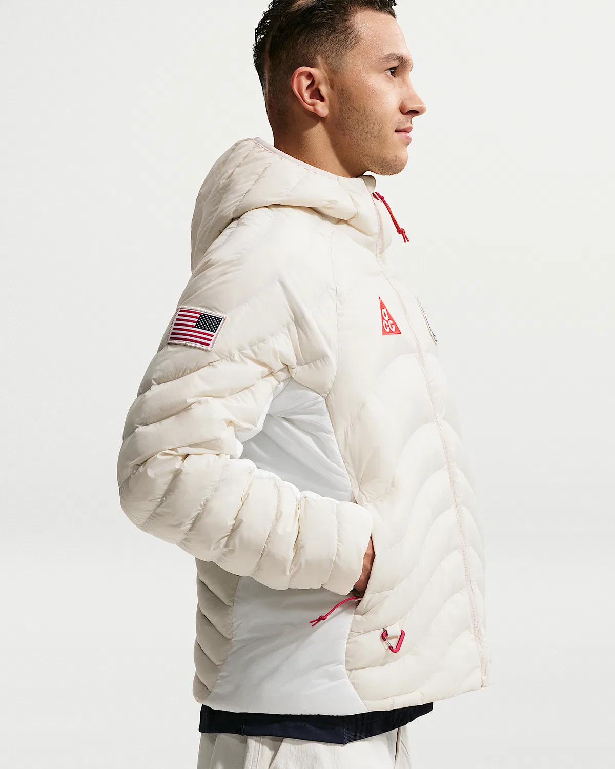 Мужская куртка Therma-FIT ADV Nike ACG x United States Paralympic Team, Light Orewood Brown/Summit White/Obsidian/Chile Red — фото 3
