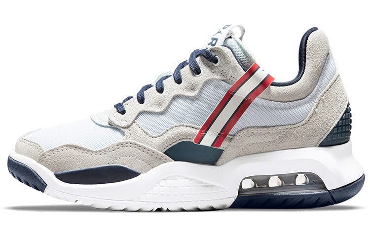 Кроссовки Jordan MA2 женские