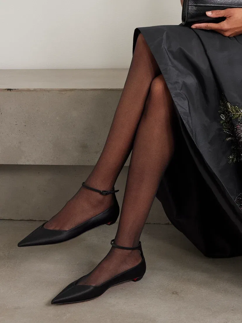 Атласные балетки Erozeena с острым носком Christian Louboutin, черный — фото 2