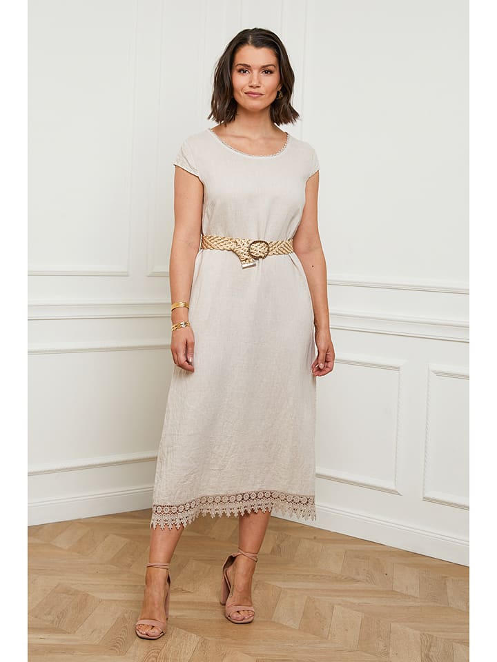 

Длинное платье Curvy Lady, бежевый