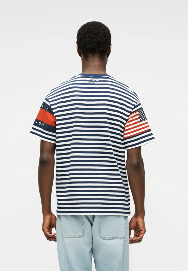 Футболка tommy x us sail gp team stripe relaxed tshirt print tshirt Tommy Hilfiger, Ecru/Yale Navy — фото 3