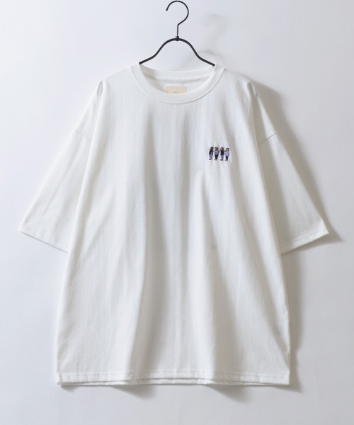 

Футболка с коротким рукавом, с вышивкой и принтом на спине SITRY, белый