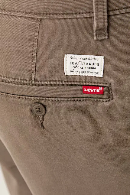 Шорты хлопково-льняные chino Levi's, коричневый — фото 4