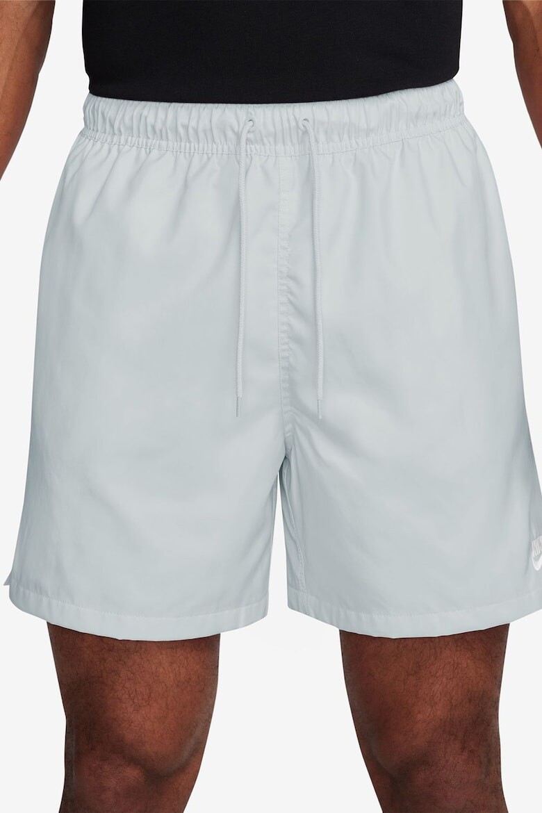 

Клубные шорты с боковыми карманами Nike, белый