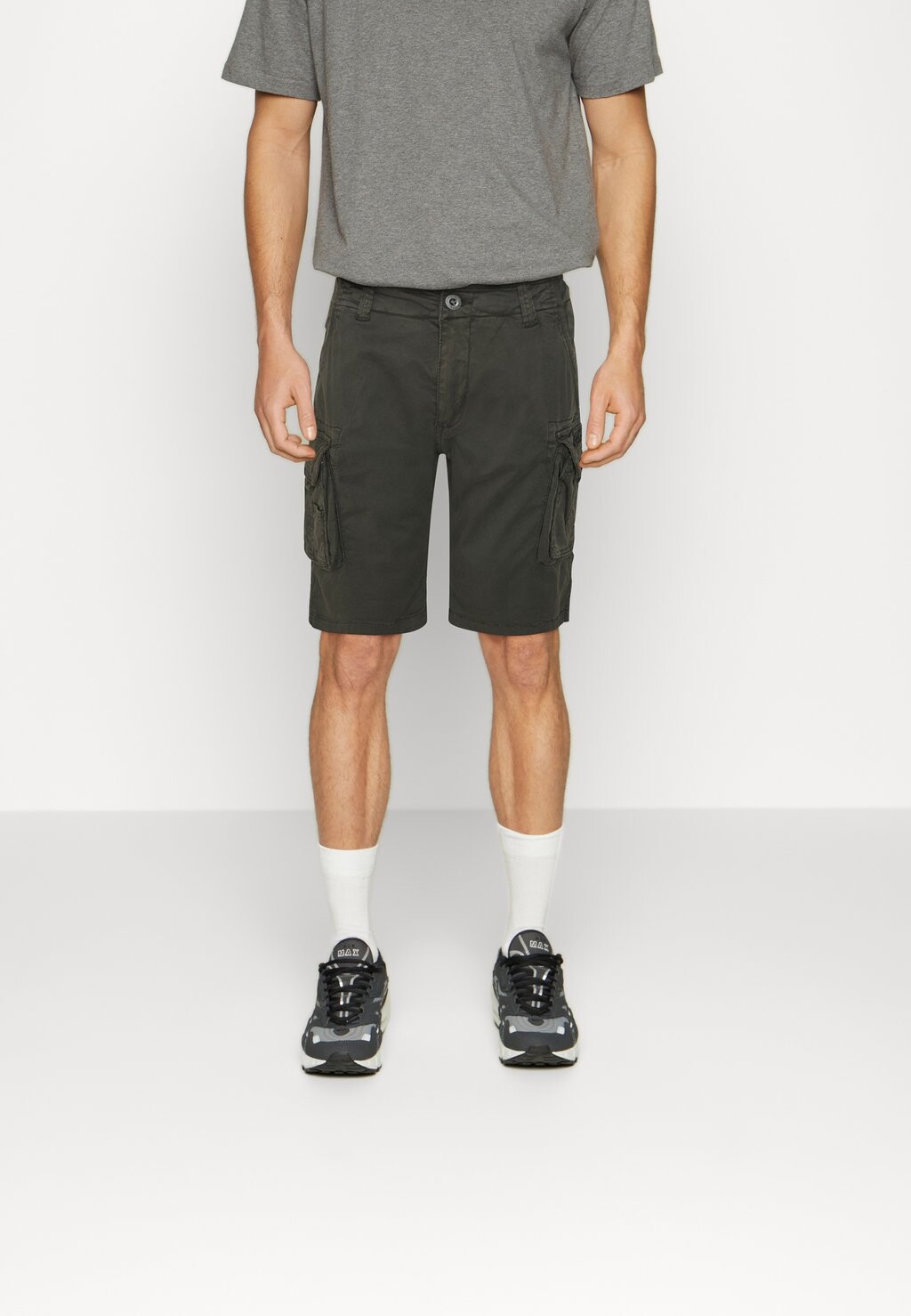 

Шорты CREW Alpha Industries, антрацит