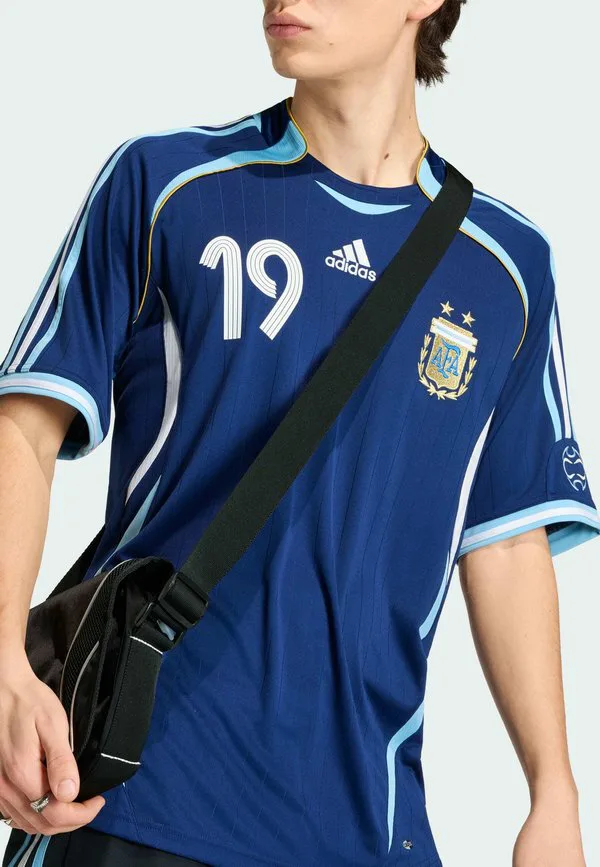 Выездная футболка сборной аргентины 2006 года, форма месси. Adidas Performance, Dark Blue — фото 4