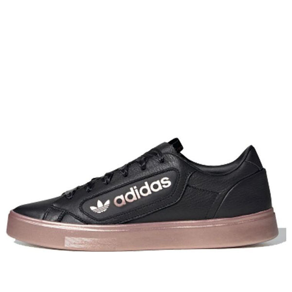 

Кроссовки гладкие Adidas, черный