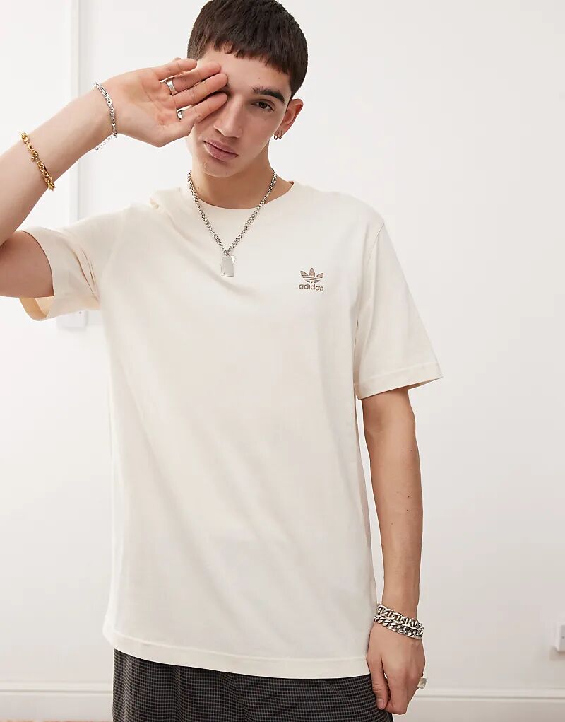 

Футболка Trefoil Essentials бежевого цвета adidas Originals