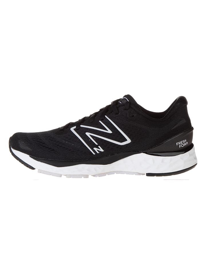 

Кроссовки New Balance Laufschuhe Tech Run Solvi v4, черный