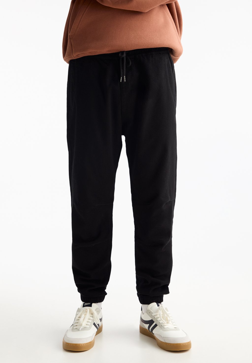 

Спортивные брюки PULL&BEAR, черный