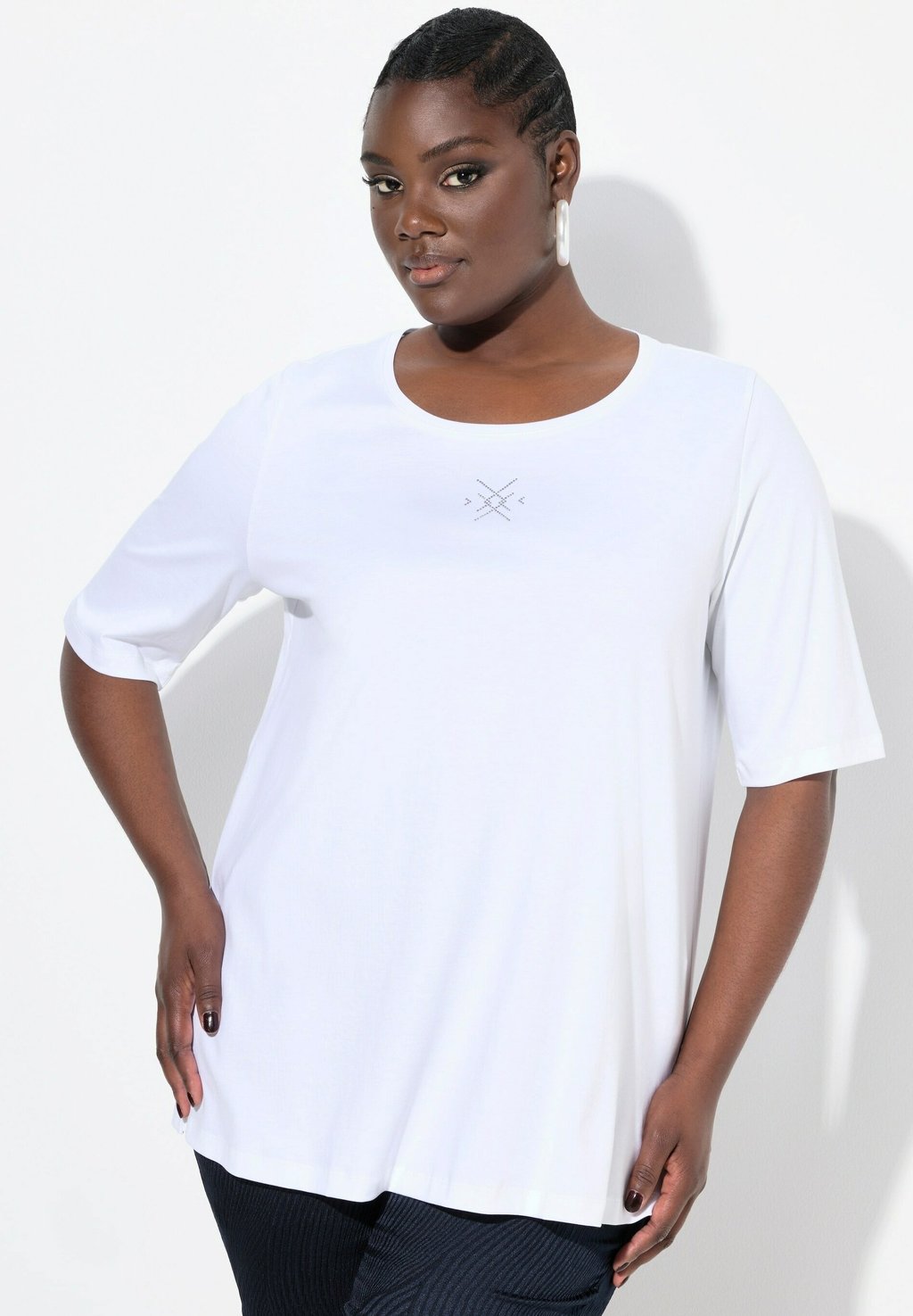 

Футболка с принтом RHINESTONE DETAIL SHORT SLEEVE PIMA Ulla Popken, белый