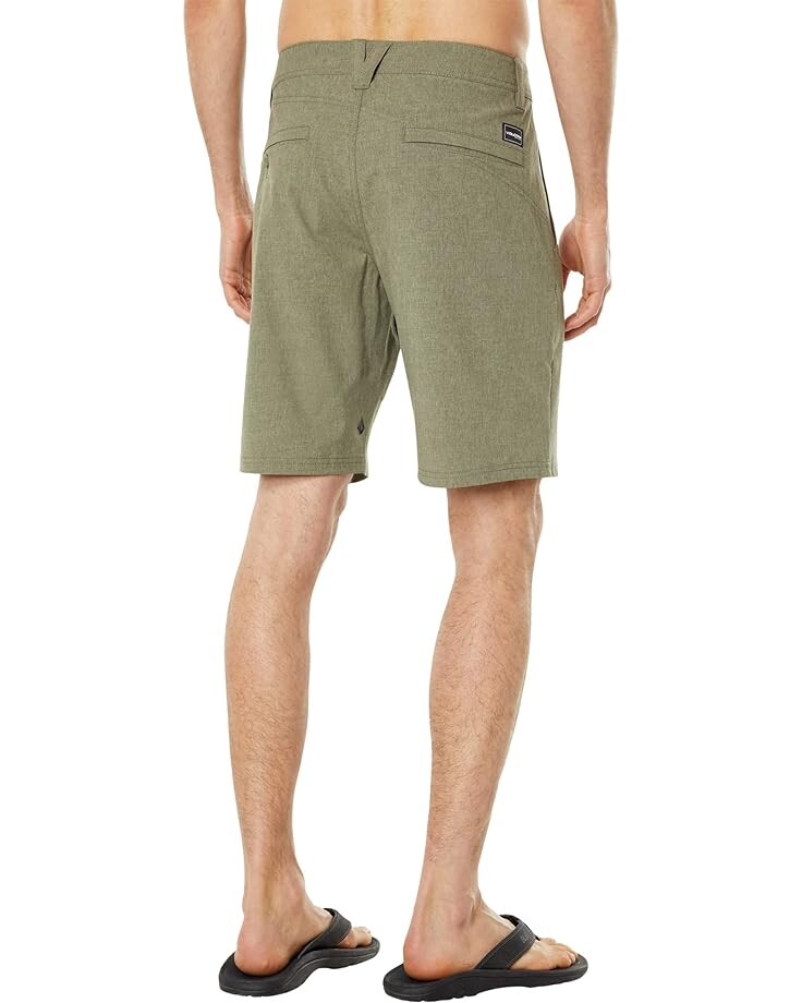 

Шорты Volcom Frickin Cross Shred Static 20" Hybrid Shorts, цвет Military