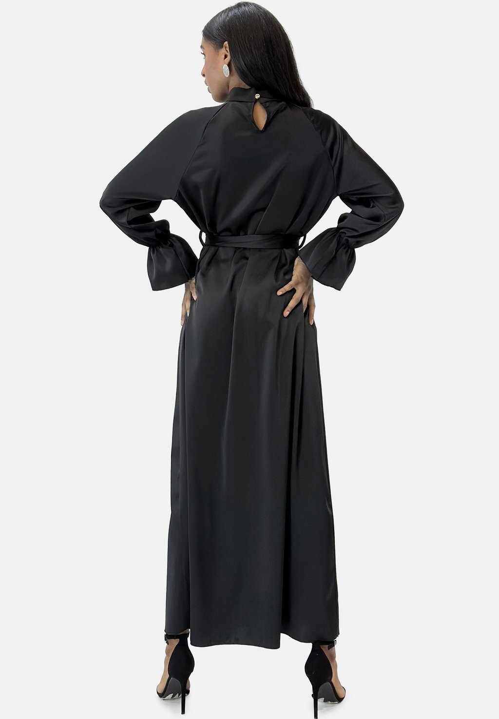 

Платье макси ABAYA Elara, черный