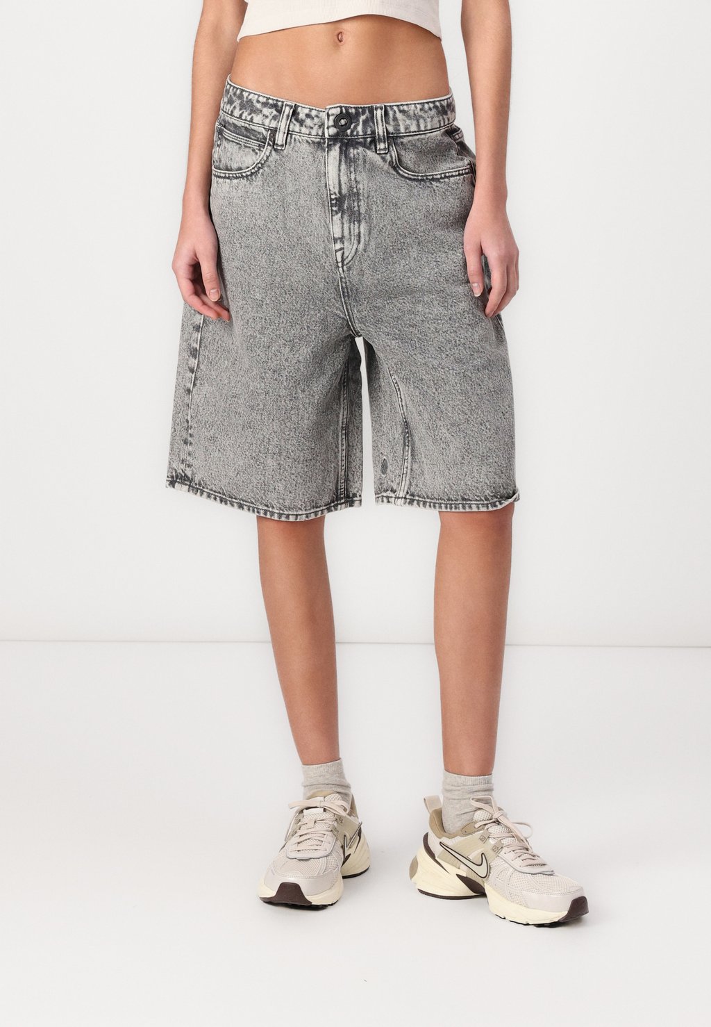 

Джинсовые шорты BEEGGY Volcom, серый