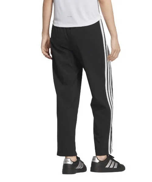 Женские брюки Adidas Teams Loose Fit Cross Pants — фото 2