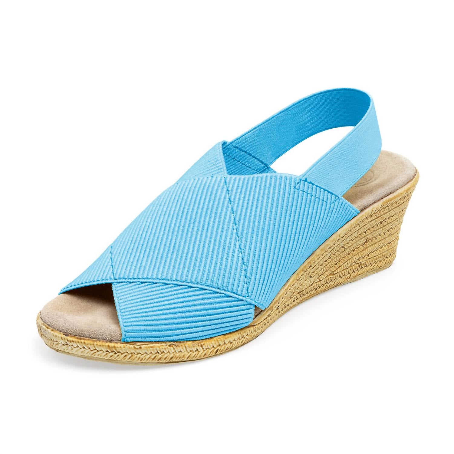 Женские сандалии Elizabeth в голубом цвете CHARLESTON SHOE CO.