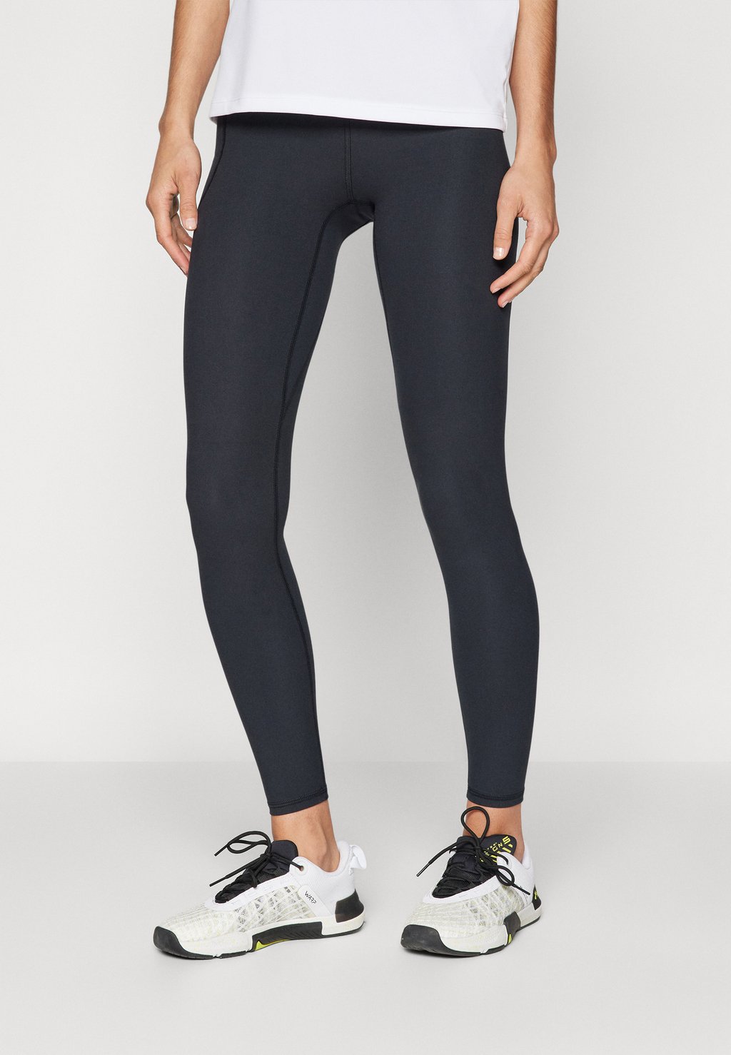 

Леггинсы MOTION UHR LEGGING Under Armour, цвет black/white