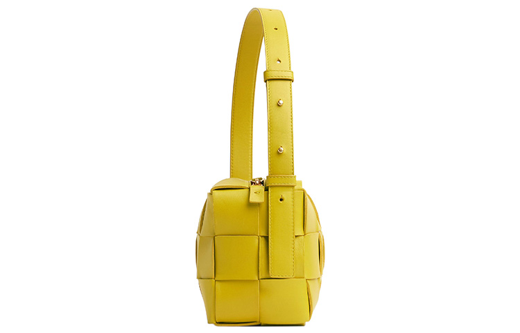 Кожаная сумка Brick Casstte Waffle, через плечо, женская, средний размер, желтая Bottega Veneta, Set (Bag+Dust Bag) — фото 2