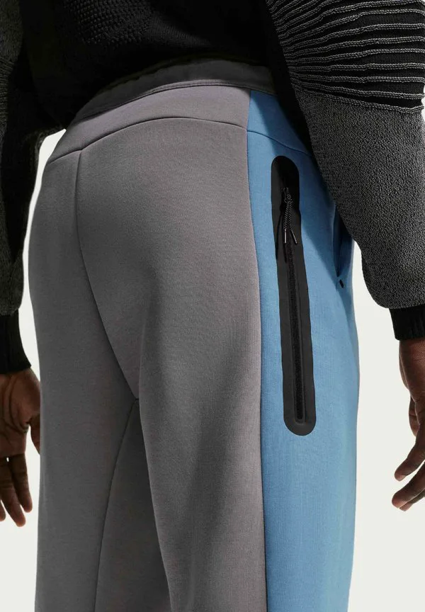 Спортивные штаны Nike Sportswear, Pencil Point Work Blue Black Black — фото 4