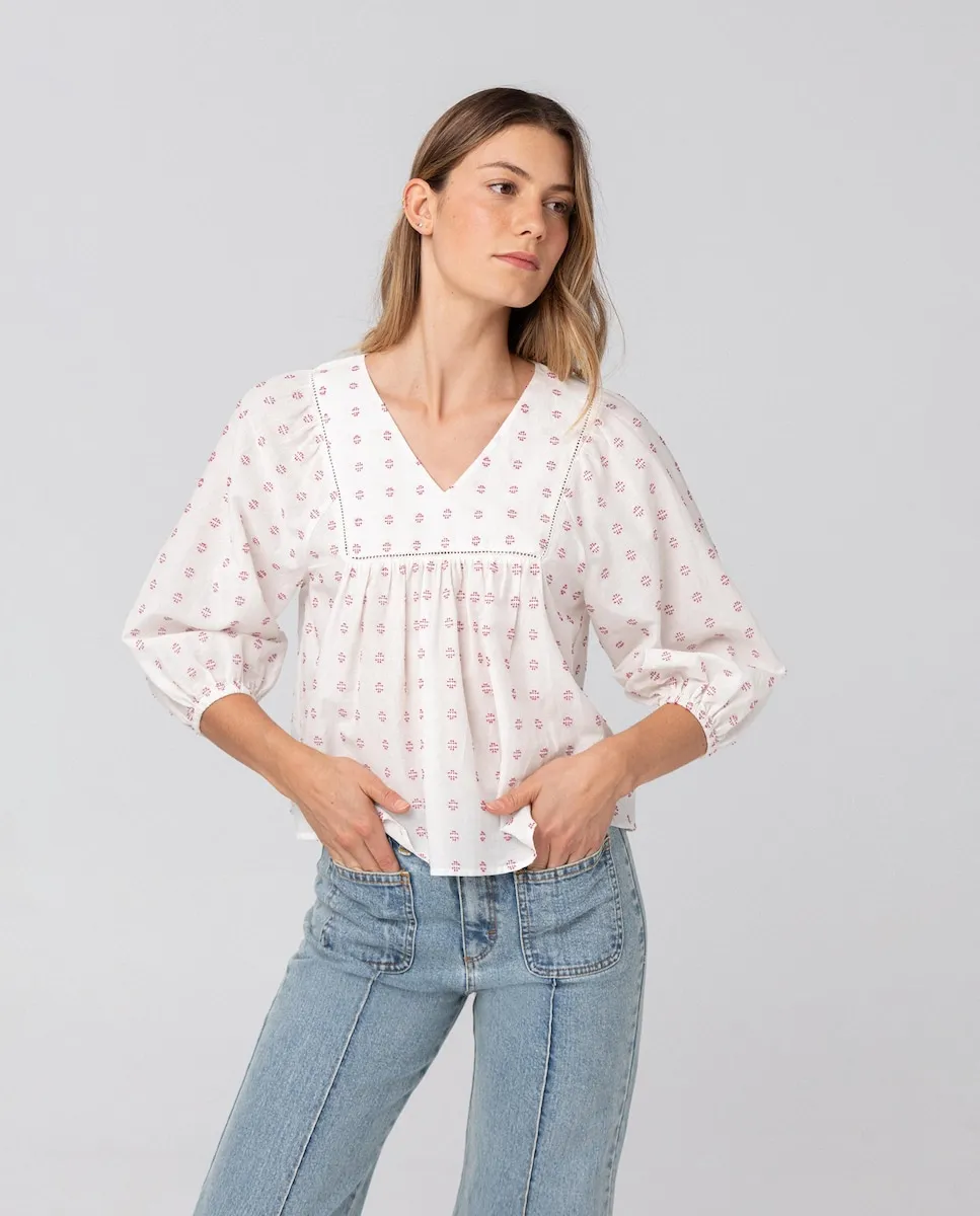 

Женская блузка с кушаком и вышивкой Noon, белый