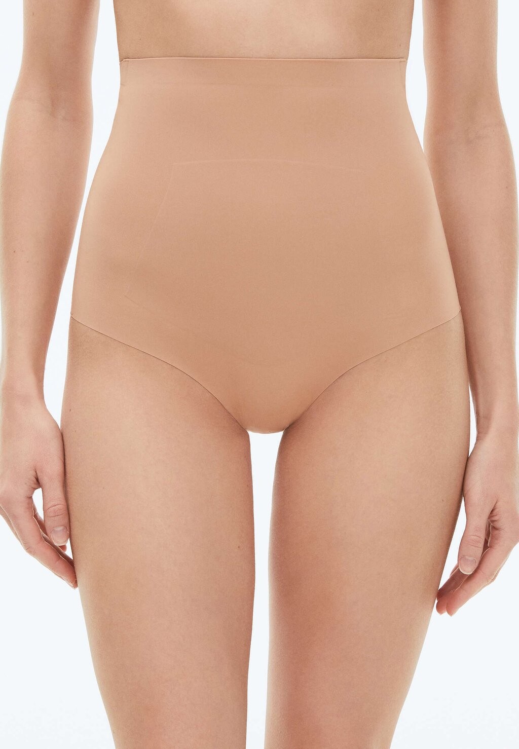 

Корректирующее белье OYSHO
