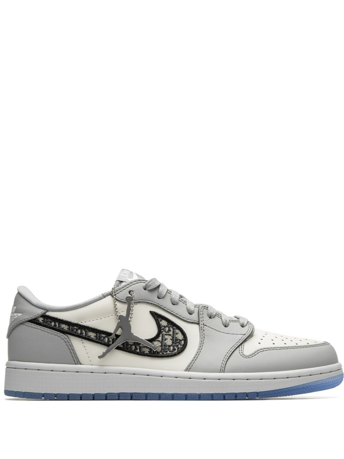 

Кроссовки Air 1 из коллаборации с Dior Jordan, серый