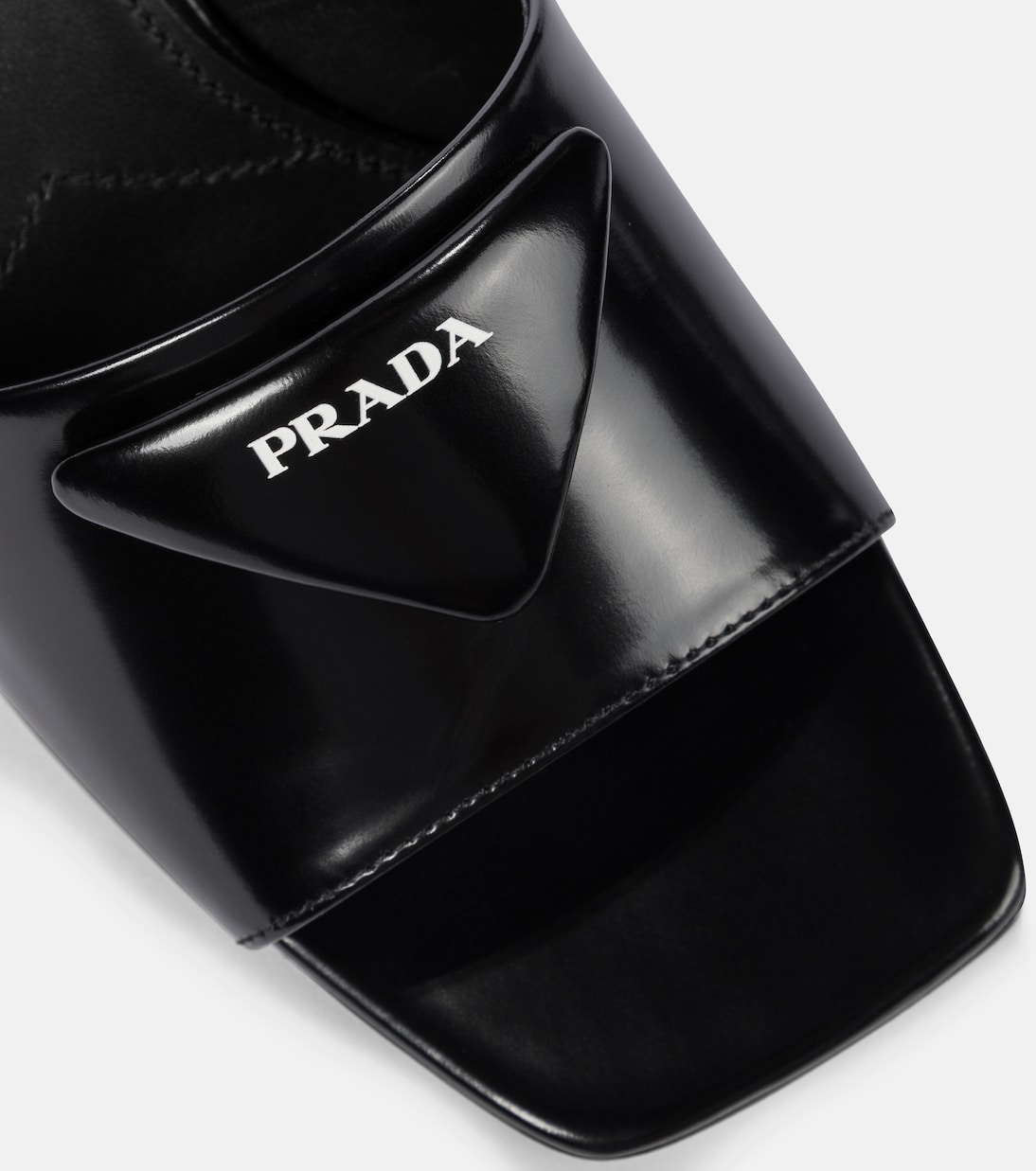 Кожаные сандалии Prada, черный — фото 4