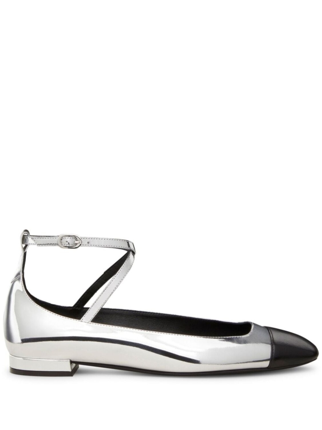 

Кожаные балетки Stuart Weitzman, серебряный