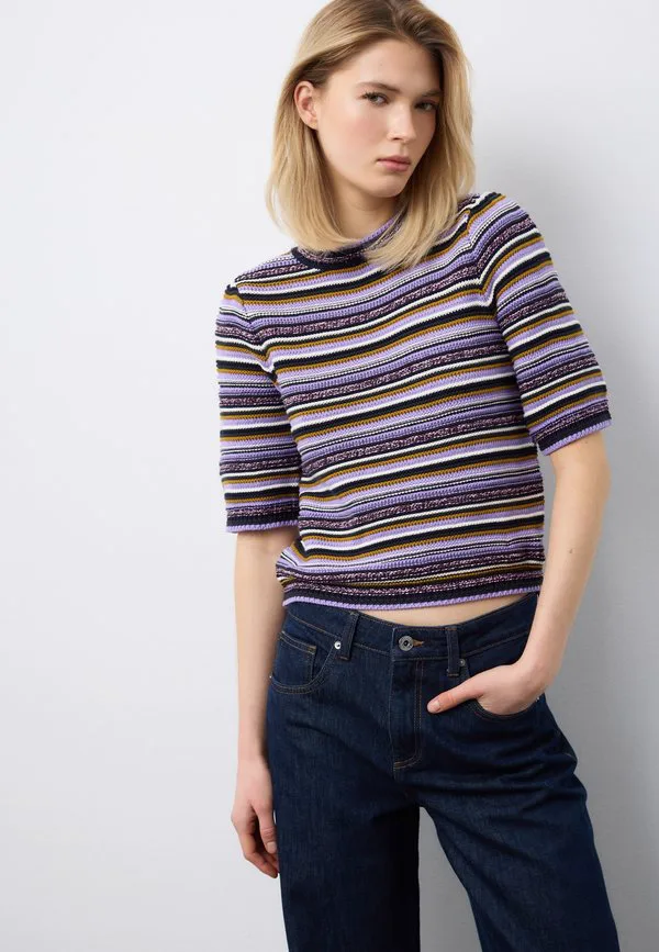 

Футболка в полоску, стандартного кроя, с принтом Stefanel, White Purple, Белый, Футболка в полоску, стандартного кроя, с принтом Stefanel, White Purple