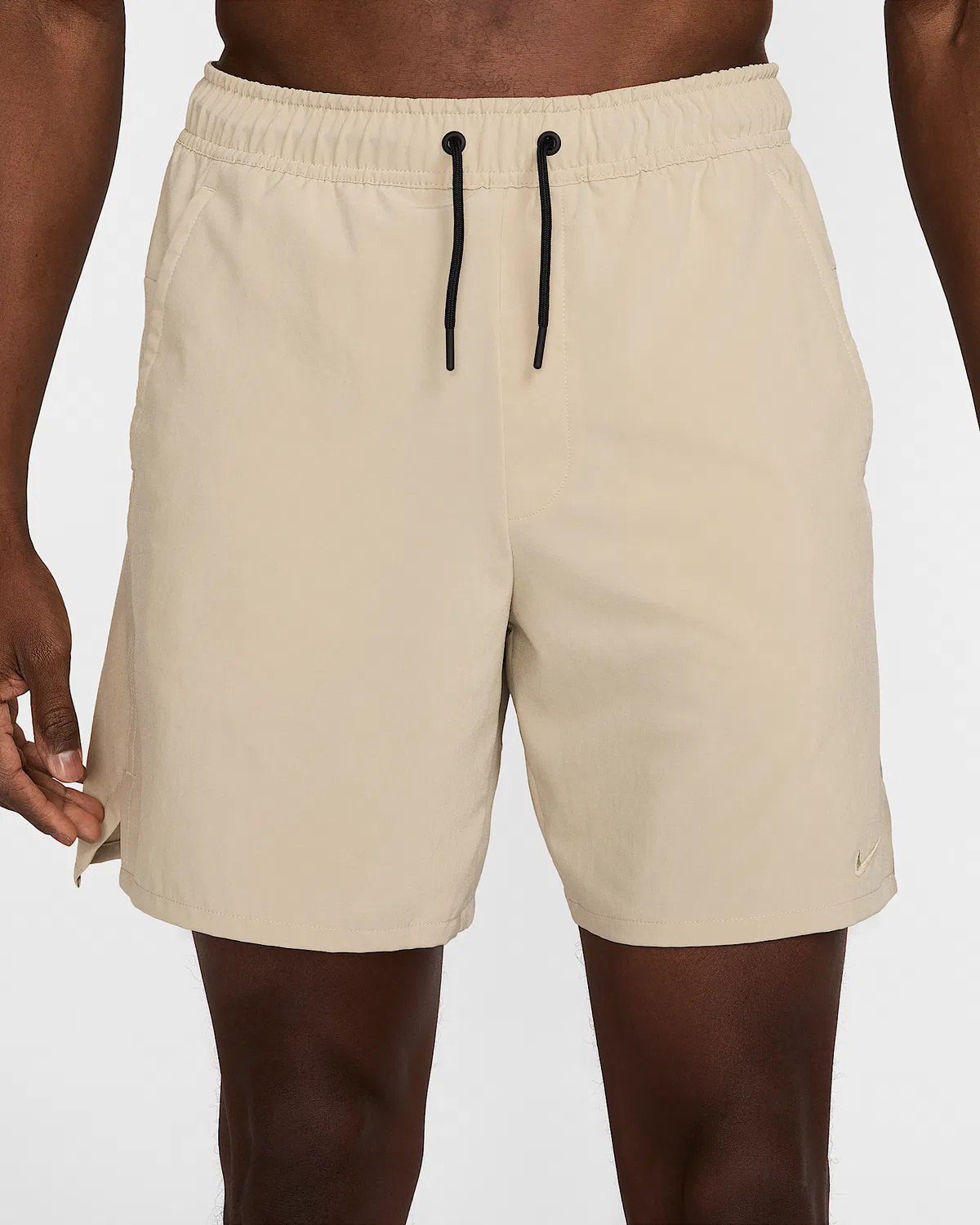 Мужские шорты Nike Unlimited Dri-FIT 7" Unlined Versatile, Desert Khaki/Black/Desert Khaki — фото 2