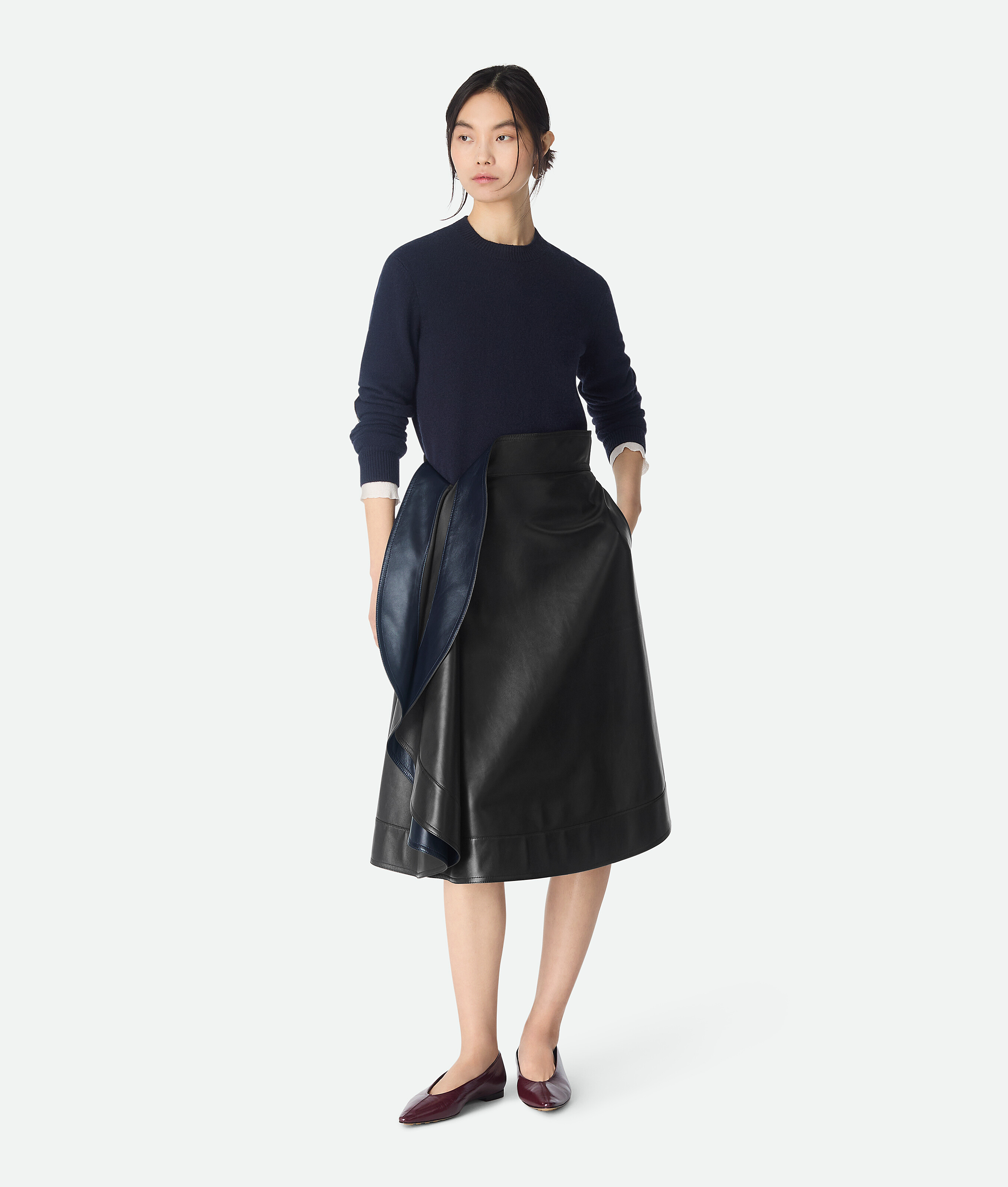 

Leather a-line skirt BOTTEGA VENETA, темно-синий/черный