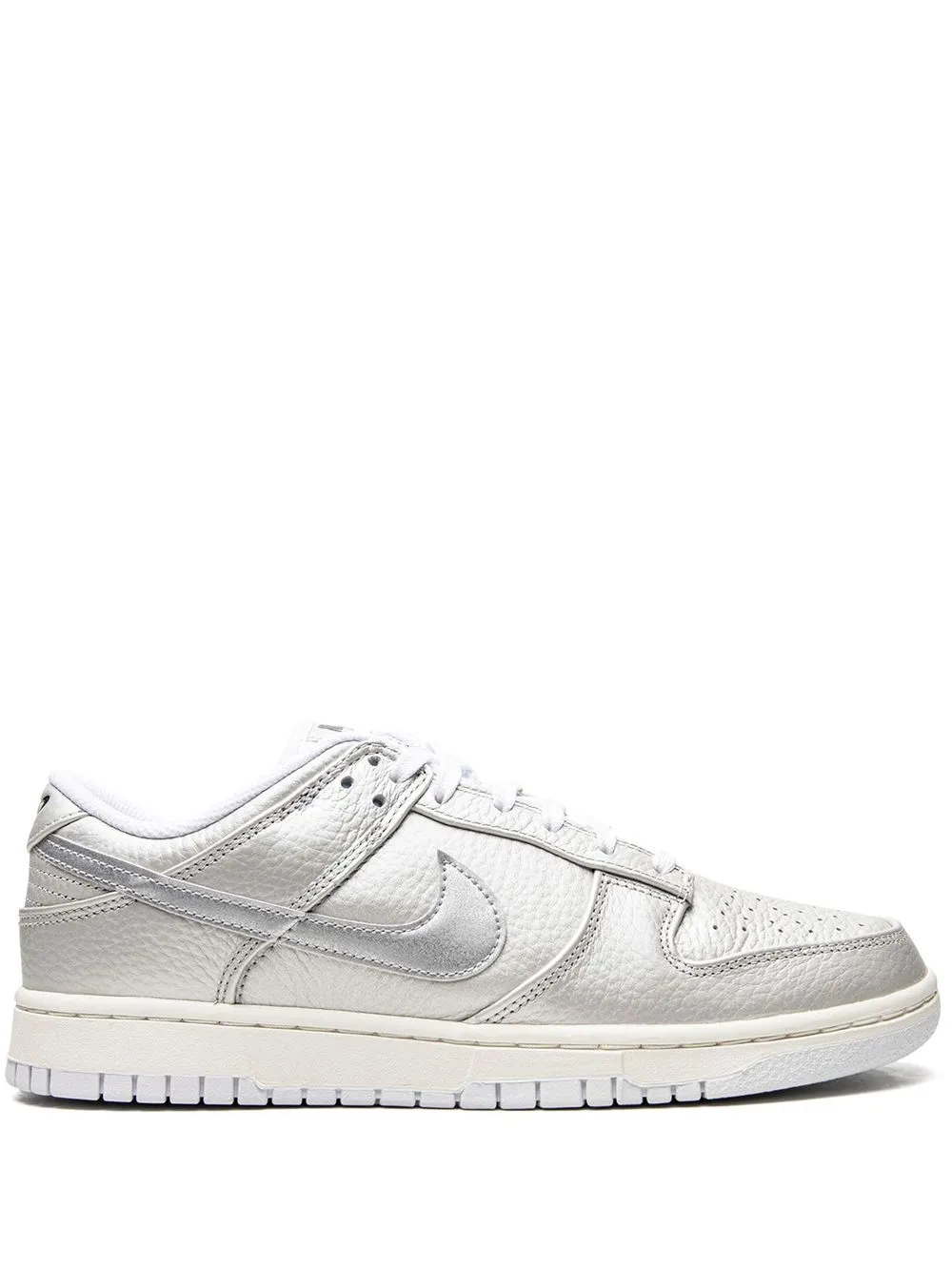 

Кроссовки Dunk Low Metallic Silver Nike, серебяный