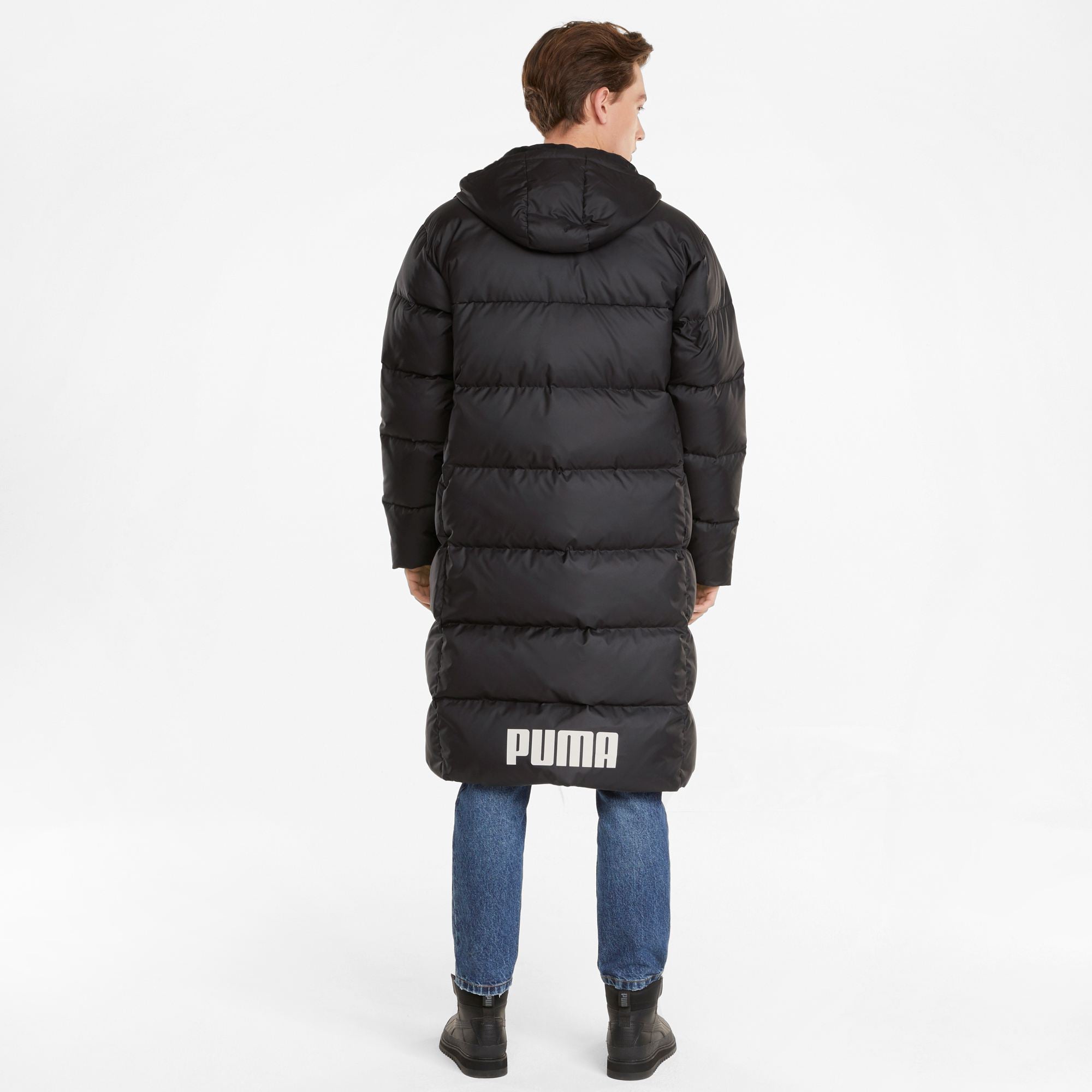 Длинное объемное пуховое пальто Puma, цвет «Черно-белый» — фото 4