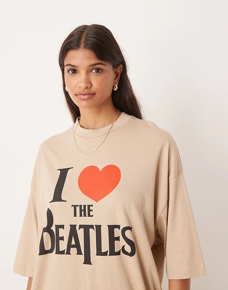

Футболка унисекс оверсайз ASOS DESIGN бежевого цвета с принтом The Beatles